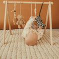 Cargar la imagen en la vista de la galería, Handmade Crochet Toys for Baby Gym | Safari
