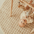 Cargar la imagen en la vista de la galería, Handmade Crochet Toys for Baby Gym | Safari
