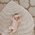 Cargar la imagen en la vista de la galería, Leaf Shaped Sherpa & Cotton Baby Playmat - Pearl
