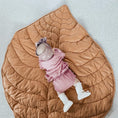 Load image into Gallery viewer, Leaf Shaped Sherpa & Cotton Baby Playmat - Camel
