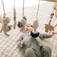 Cargar la imagen en la vista de la galería, Handmade Crochet Toys for Baby Gym | Australian friends
